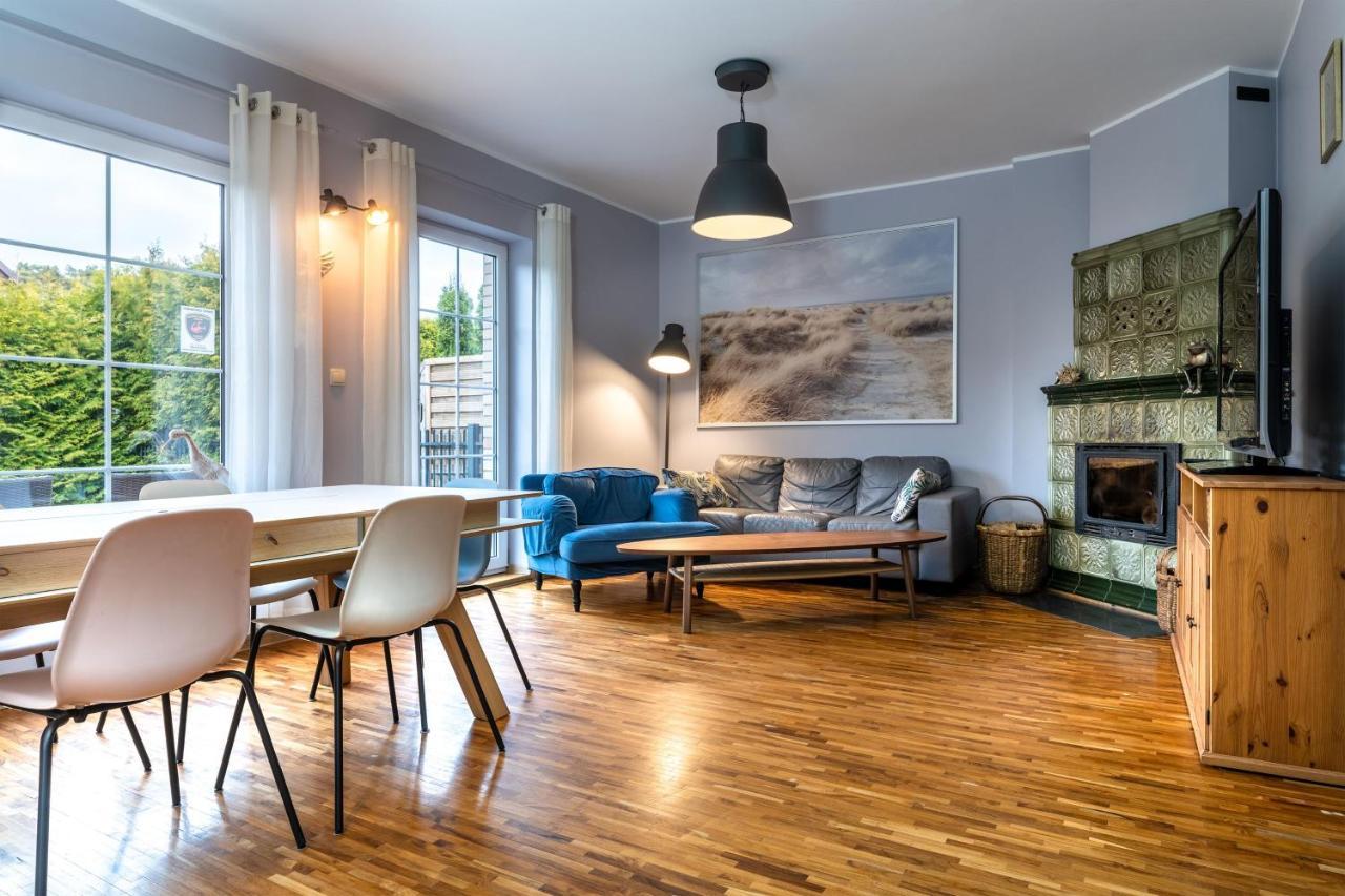 Dom Kotwa Villa Karwia Bagian luar foto